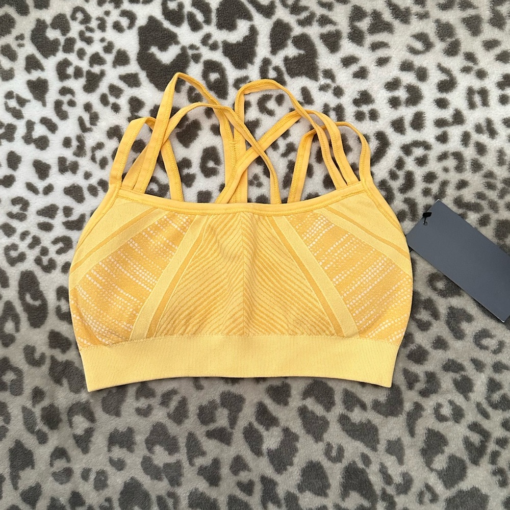NUX Activewear Strappy Back Sports Bra in Yellow Print Size Small Women’s